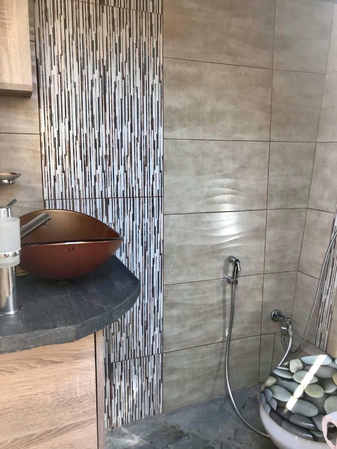 Guest House Gabriela Keratea المظهر الخارجي الصورة