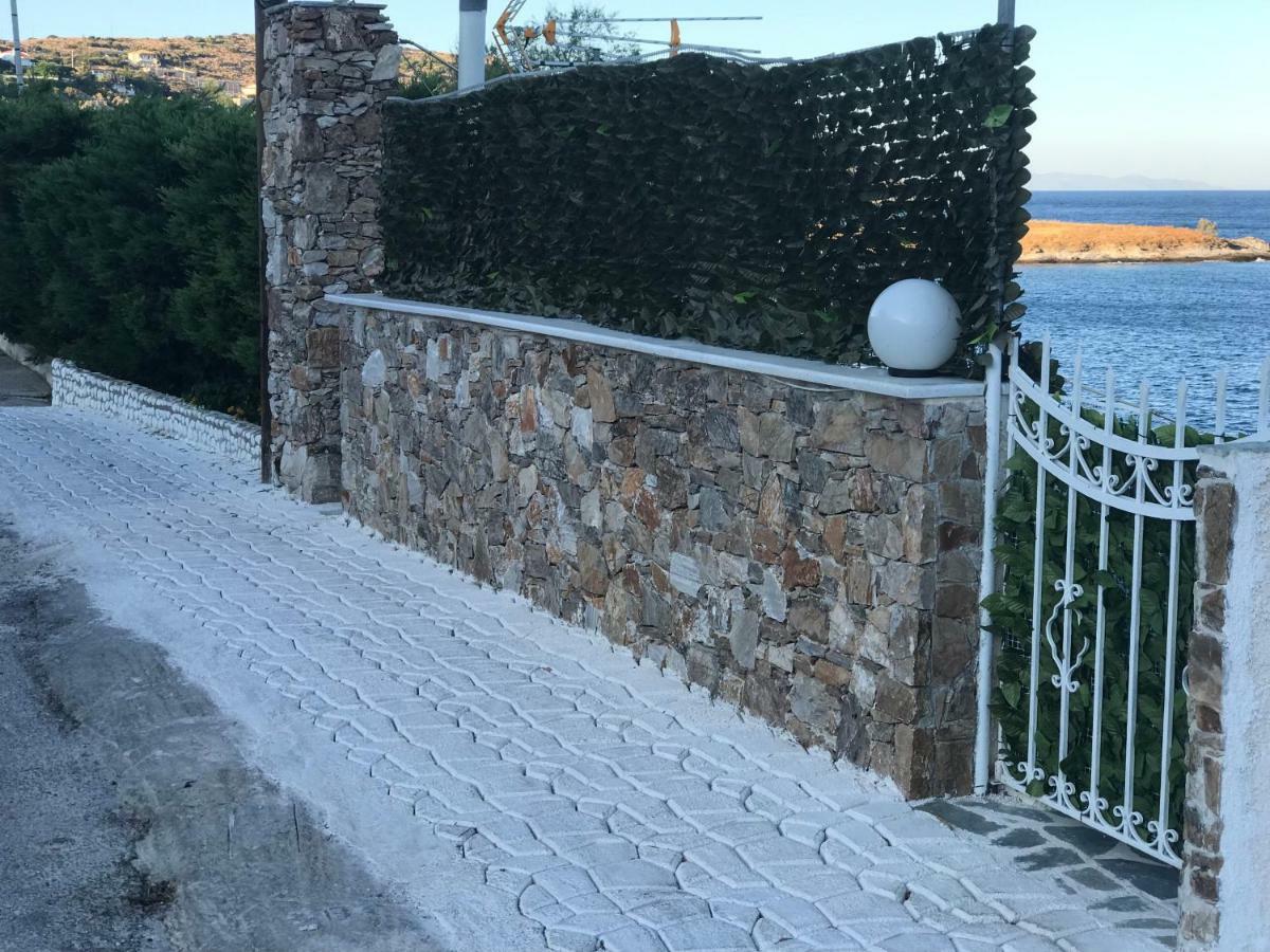 Guest House Gabriela Keratea المظهر الخارجي الصورة