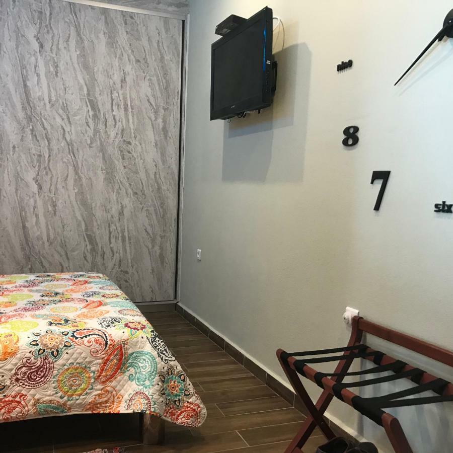 Guest House Gabriela Keratea المظهر الخارجي الصورة